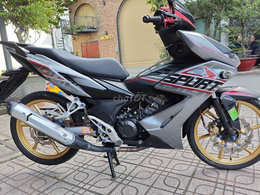 Xe ít sử dụng muốn bán hoặc giao lưu pcx. Mua bán Xe máy tại Thành phố Biên Hòa Đồng Nai được đăng bởi Thoai LE hình 2