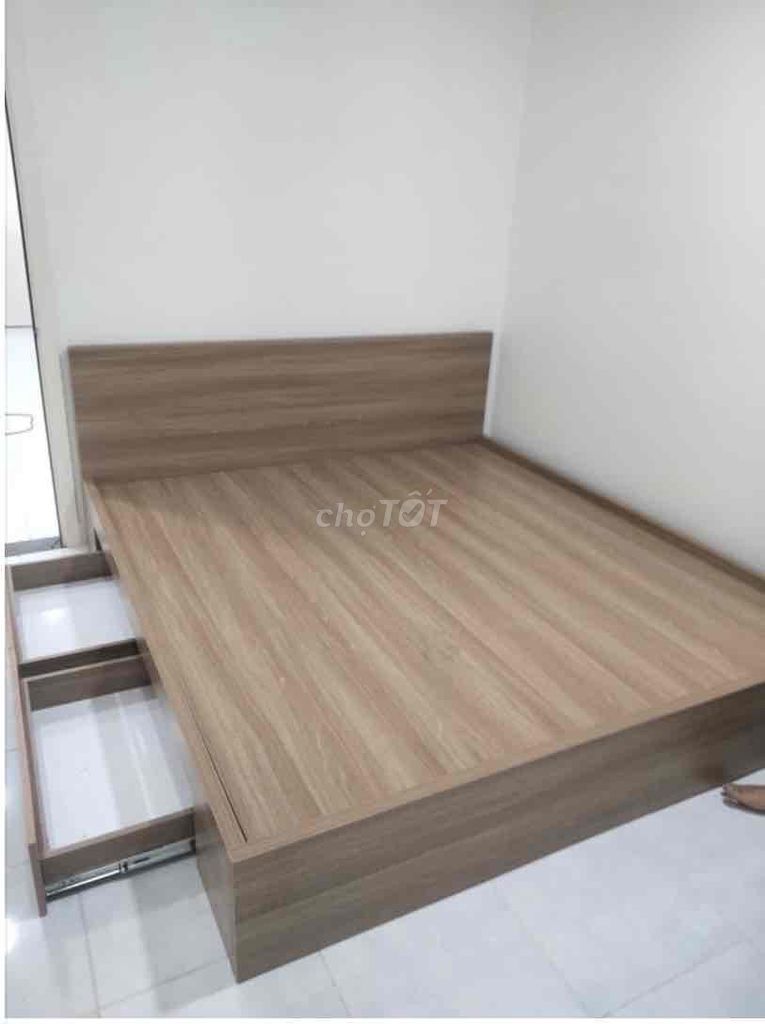 Giường ngủ 1m6x2m. Mua bán Giường, chăn ga gối nệm tại Quận Tân Phú Tp Hồ Chí Minh được đăng bởi Hong Le hình 1