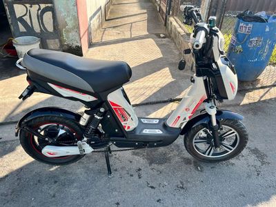 Xe đạp điện Pega Cap A9 Trắng đen. Mua bán Xe điện tại Quận 3 Tp Hồ Chí Minh được đăng bởi Phong Tiên Sinh