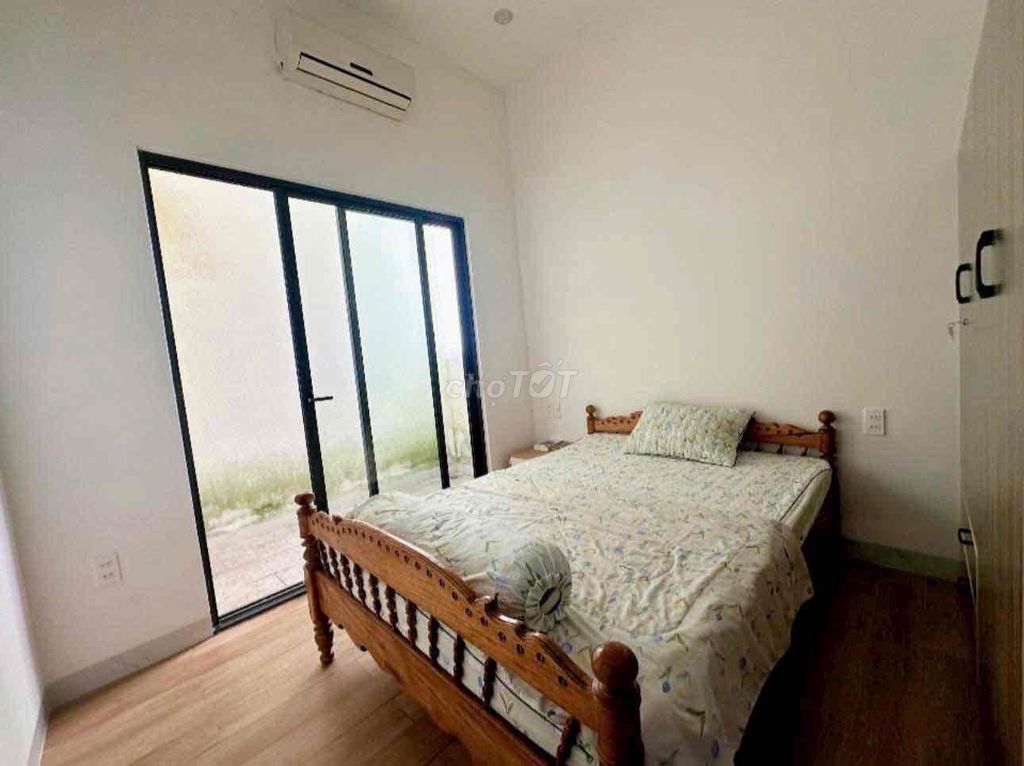 Furnished 2-storey house with parking yard on Trần Văn Dư — photo 4