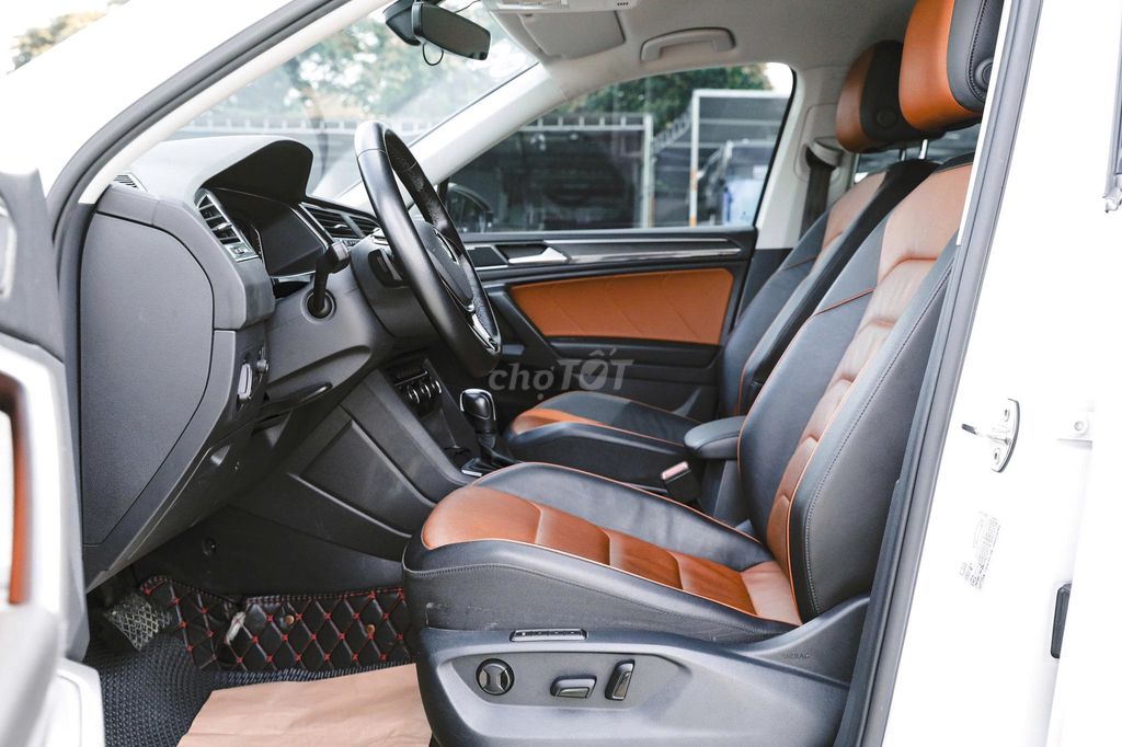 Volkswagen Tiguan 2021 Luxury S - 27000 km. Mua bán Ô tô tại Quận Gò Vấp Tp Hồ Chí Minh được đăng bởi Mr Vương otosieuluot hình 7