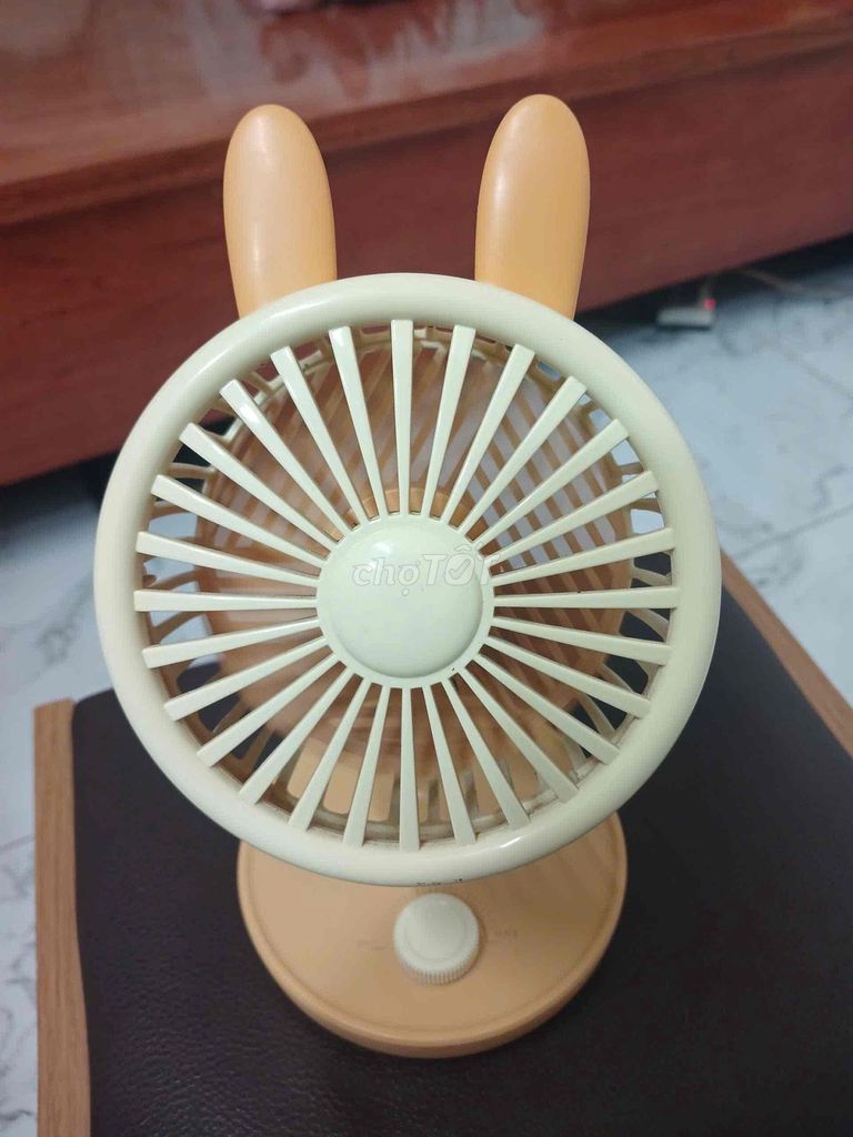 Quạt mini CS1309-05 Vàng kem. Mua bán Quạt tại Huyện Quốc Oai Hà Nội được đăng bởi Hữu Tuấn hình 1