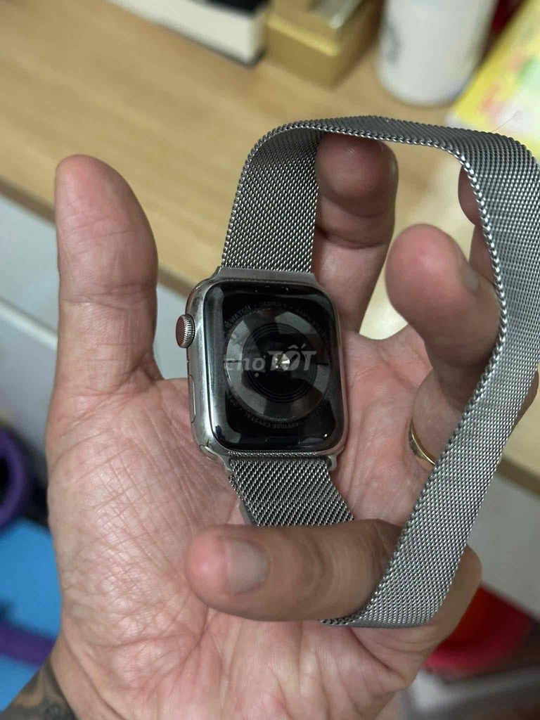 Applewatch Serj 4 thép 44mm