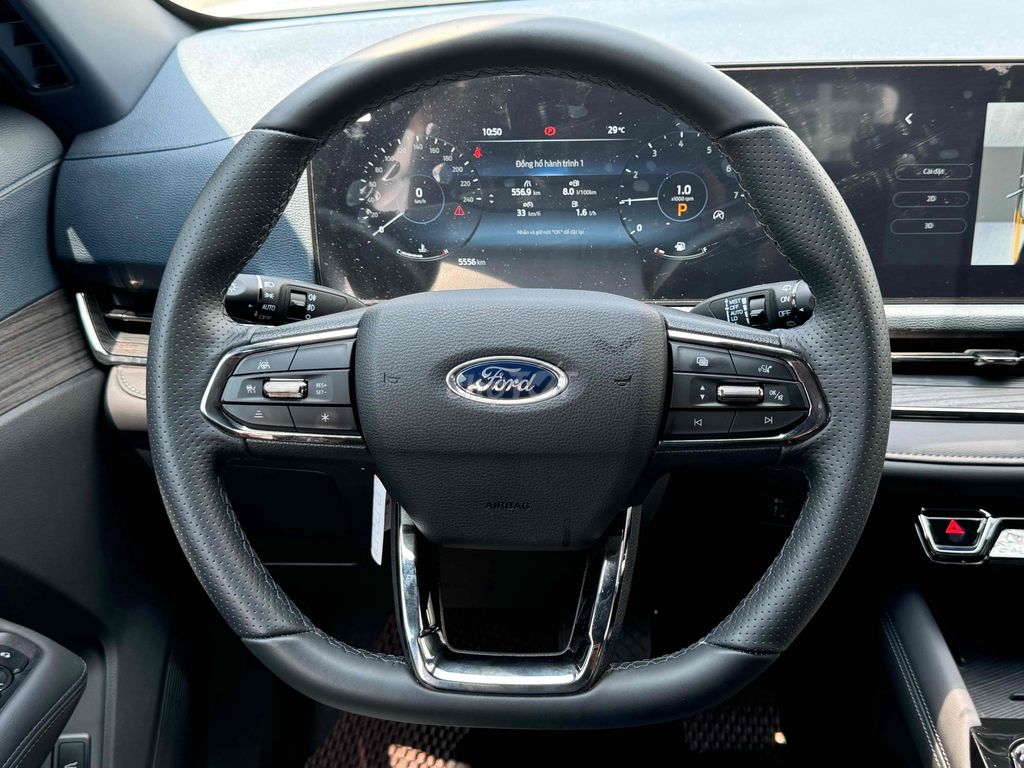 Ford Territory 2025 Titanium X 1.5 AT - 5555 km. Mua bán Ô tô tại Quận Hoàng Mai Hà Nội được đăng bởi Dương Xuân Trường hình 12
