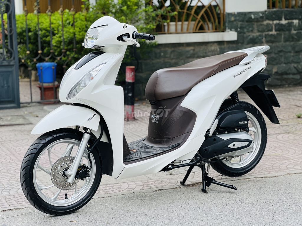 HONDA VISION TRẮNG SIÊU MỚI 2023