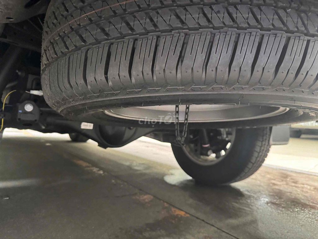 Toyota Fortuner 2024 2.7 AT 4x2 - 2715 km. Mua bán Ô tô tại Thành phố Thủ Đức Tp Hồ Chí Minh được đăng bởi Hào Toyota  hình 14