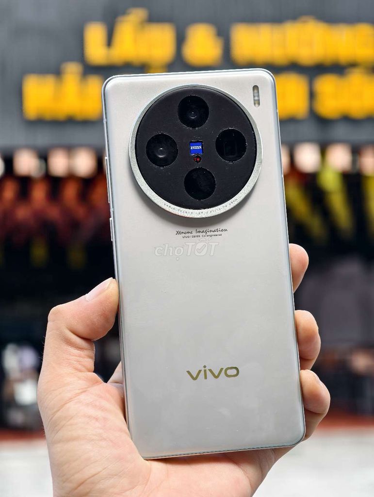 Vivo X100S Titan 16GB/256GB Bạc. Mua bán Điện thoại tại Thành phố Thuận An Bình Dương được đăng bởi Nguyễn Mạnh Hoàn hình 1