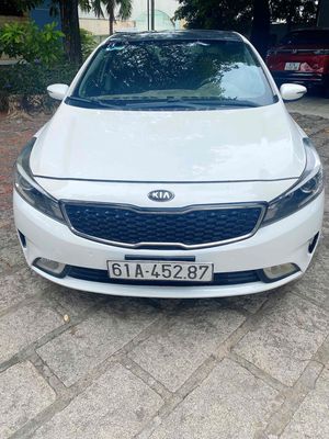 Kia Cerato 2018 2.0 AT - 86000 km. Mua bán Ô tô tại Thành phố Dĩ An Bình Dương được đăng bởi tran hùng