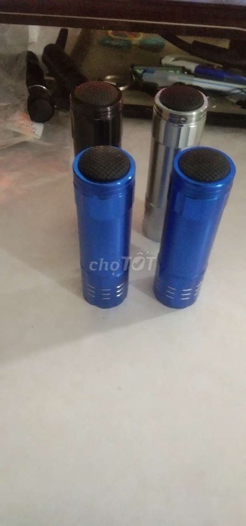 Đèn pin cực tím soi tiền giấy tờ hải sản