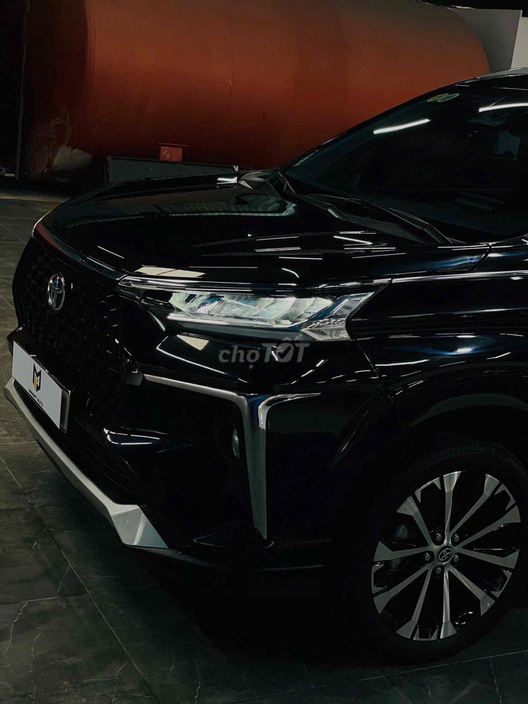 Toyota Veloz Cross 2022 CVT Top - 28000 km. Mua bán Ô tô tại Huyện Hóc Môn Tp Hồ Chí Minh được đăng bởi Kavin tran hình 1