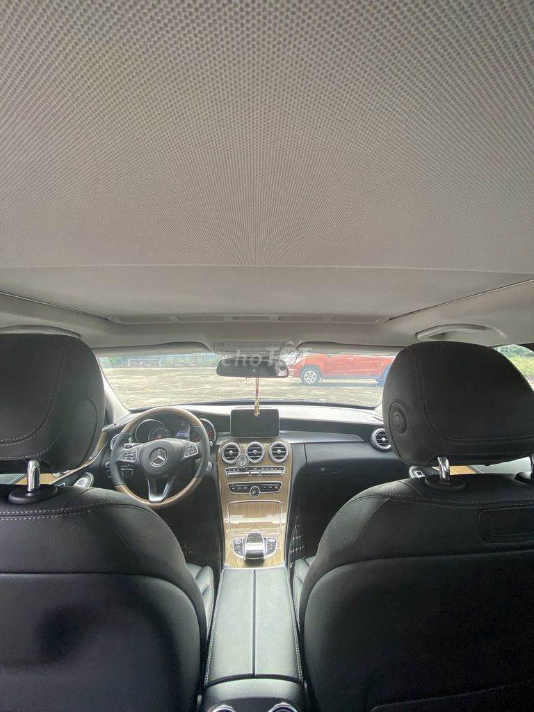 Mercedes C250 Exclusive, lăn bánh 2018. Mua bán Ô tô tại Thành phố Thủ Đức Tp Hồ Chí Minh được đăng bởi Gia Hoang hình 5