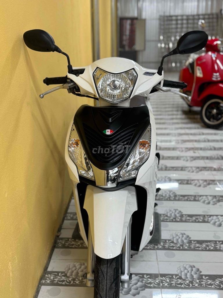 vission 2017 màu trắng mới keng 43C1-657.83. Mua bán Xe máy tại Quận Sơn Trà Đà Nẵng được đăng bởi Minh Dũng bán trả góp 136 vân đồn  hình 2