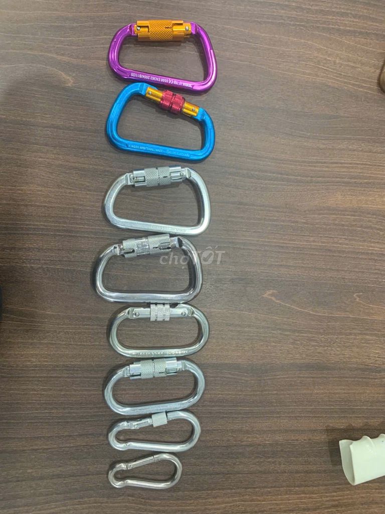 Móc khóa D carabiner Adela. Mua bán Sở thích khác tại Thành phố Dĩ An Bình Dương được đăng bởi VP Namico hình 1