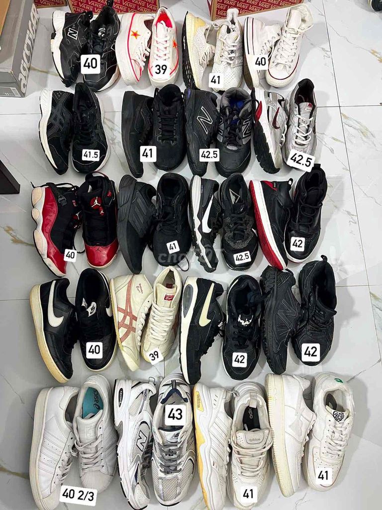 Giày thể thao unisex đã qua sử dụng. Mua bán Giày dép tại Quận Bình Tân Tp Hồ Chí Minh được đăng bởi BicTerry hình 1