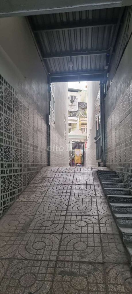 Chính chủ, 48 phòng, 6 tầng, 273,4m2 nở hậu