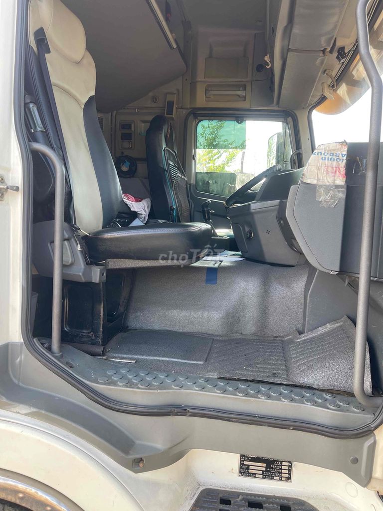 đầu kéo. Mua bán Xe tải, xe ben tại Huyện Bàu Bàng Bình Dương được đăng bởi huy bình dương hình 9