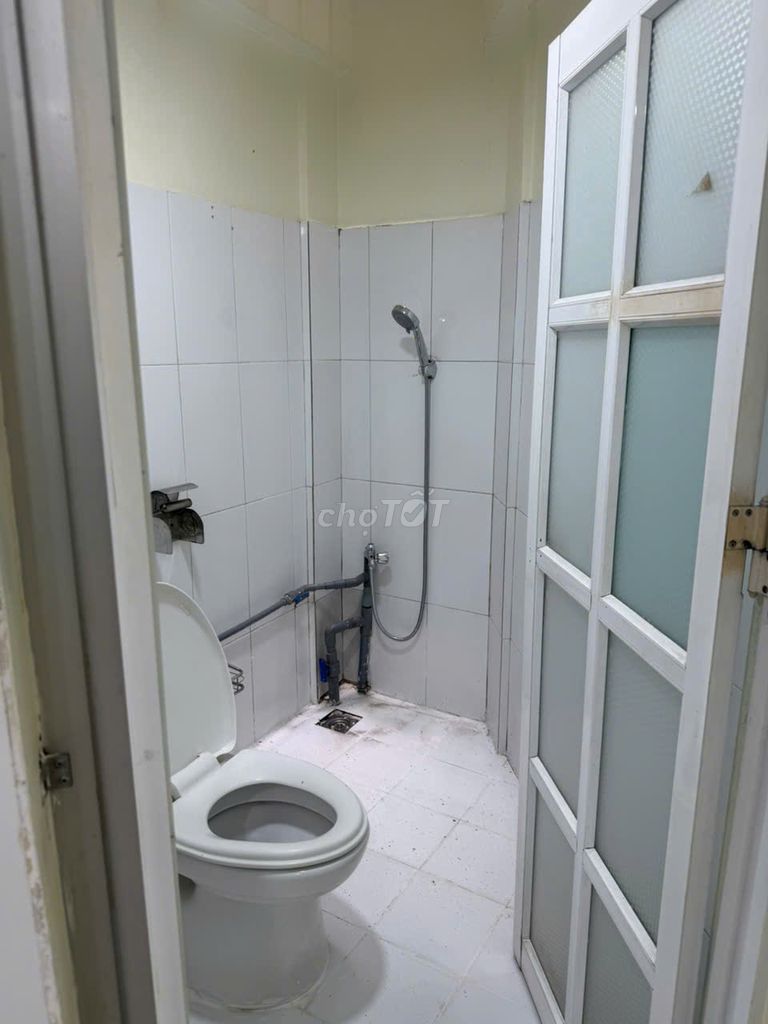 nhà 3 PHÒNG NGỦ 3,3x10 Hoà Hảo. hẻn rộng