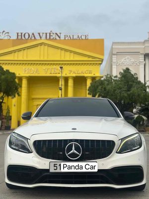 Mercedes C300 AMG 2020 giá 475 triệu