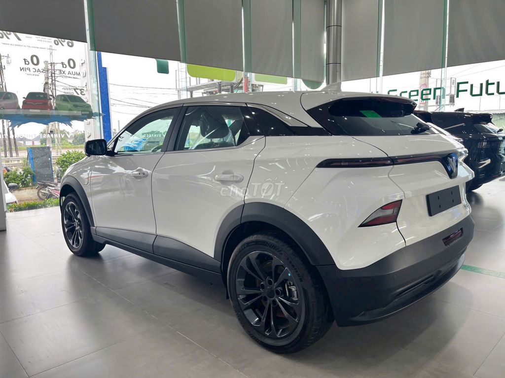 VINFAST VF6 – СОВРЕМЕННЫЙ ЭЛЕКТРИЧЕСКИЙ SUV, КРАСИВЫЙ ДИЗАЙН
