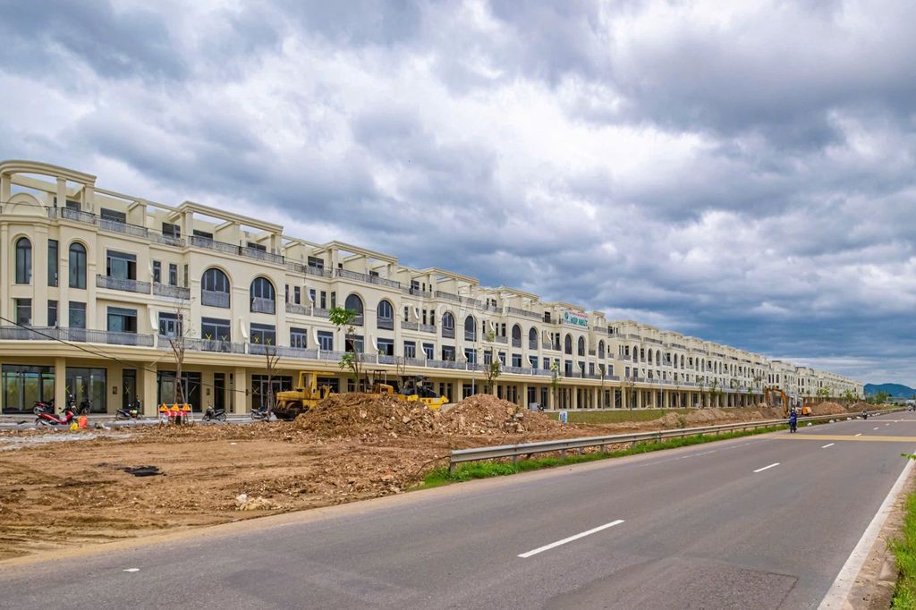 Bán nhanh lô đất diện tích 80m2 mặt tiền quốc lộ 19 hà thanh Bán nhanh lô đất diện tích 80m2 mặt tiền quốc lộ 19 hà thanh