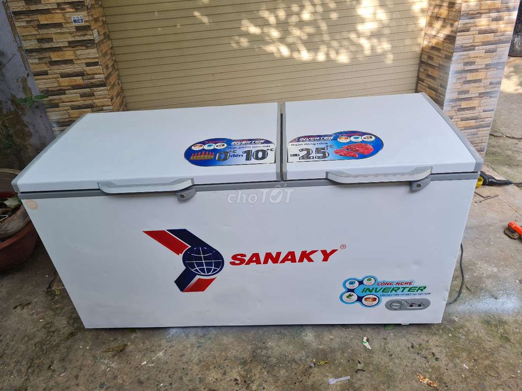 Tủ đông mát sanaky 660L