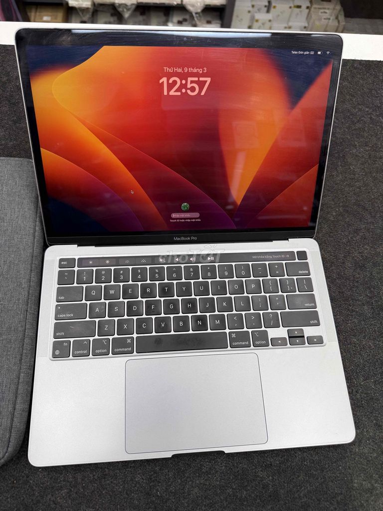 Apple Macbook Pro M1 13 inch 8GB/256GB. Mua bán Laptop tại Quận Hai Bà Trưng Hà Nội được đăng bởi Diệu Vũ hình 1