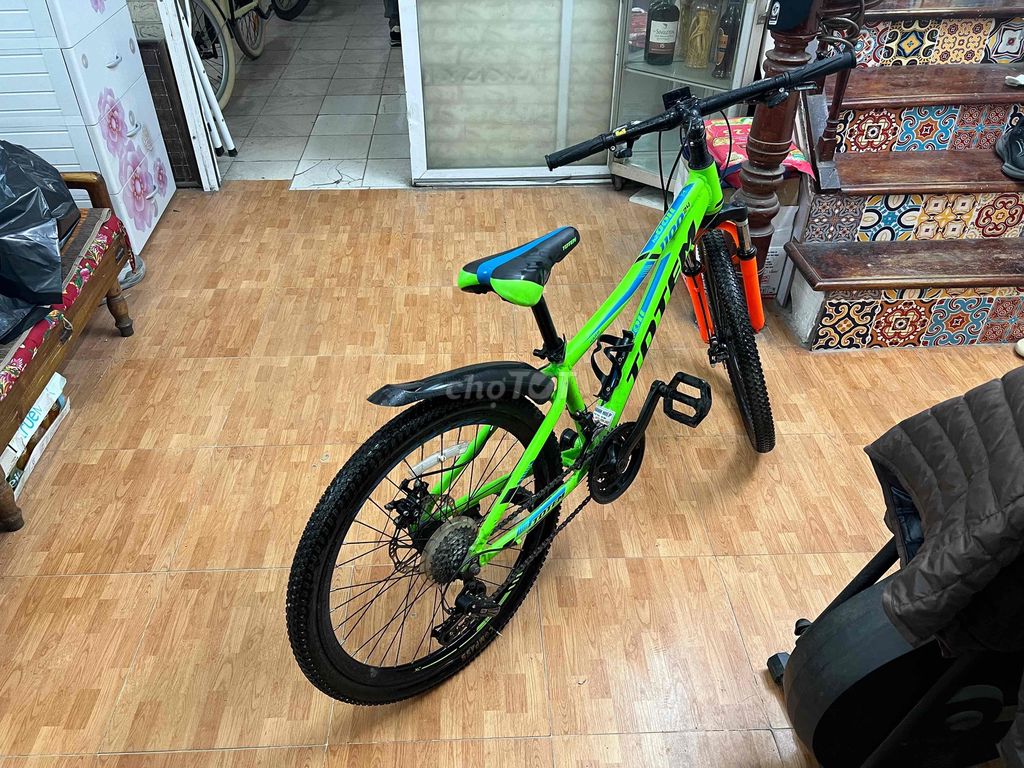 cần thanh lí gấp 01 xe đạp trẻ e. Mua bán Xe đạp tại Quận Ba Đình Hà Nội được đăng bởi Nguyễn Quang Hưng hình 2