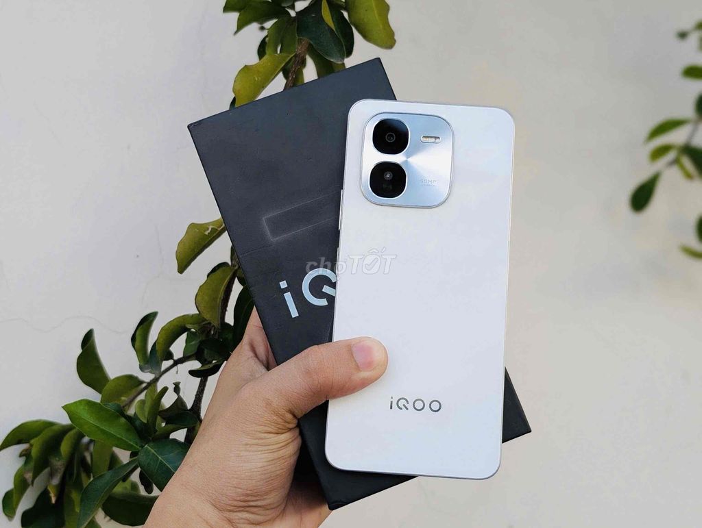 Vivo Iqoo Z9X Fullbox Trắng likenew 8.128GB Full