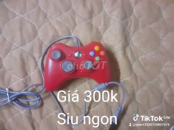 Tay cầm chơi game Xbox 360 Đỏ. Mua bán Thiết bị chơi game tại Thành phố Huế Thừa Thiên Huế được đăng bởi Công Huy Sakan hình 1
