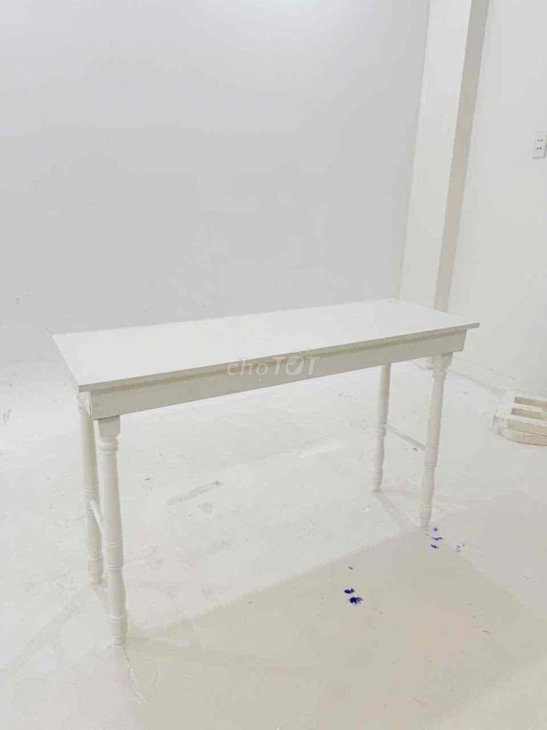 Bàn trang trí Cổ điển Trắng đẹp. Mua bán Bàn ghế tại Quận Phú Nhuận Tp Hồ Chí Minh được đăng bởi Get To Be Pretty hình 1