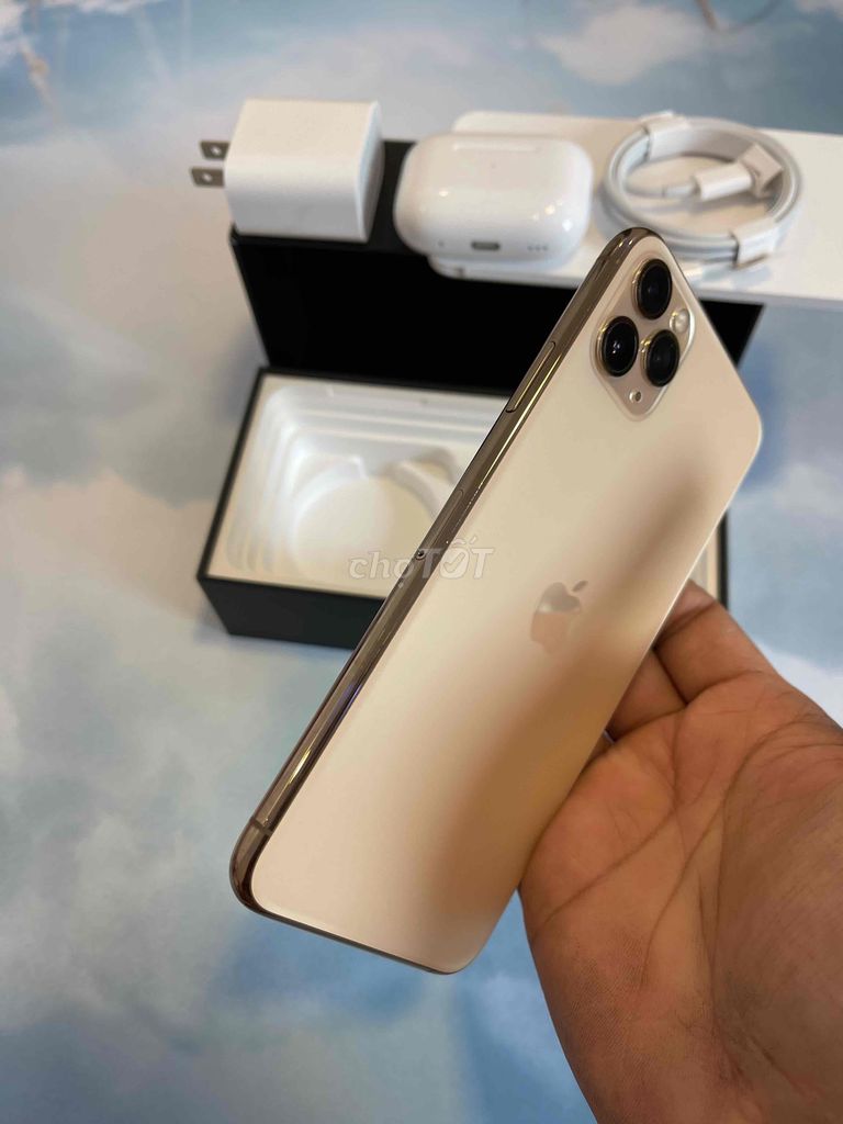 iPhone 11 Pro Max 256G Gold QTế Zin Đét Pin Zin94%. Mua bán Điện thoại tại Quận 1 Tp Hồ Chí Minh được đăng bởi Hủ Vàng Tài Lộc hình 4