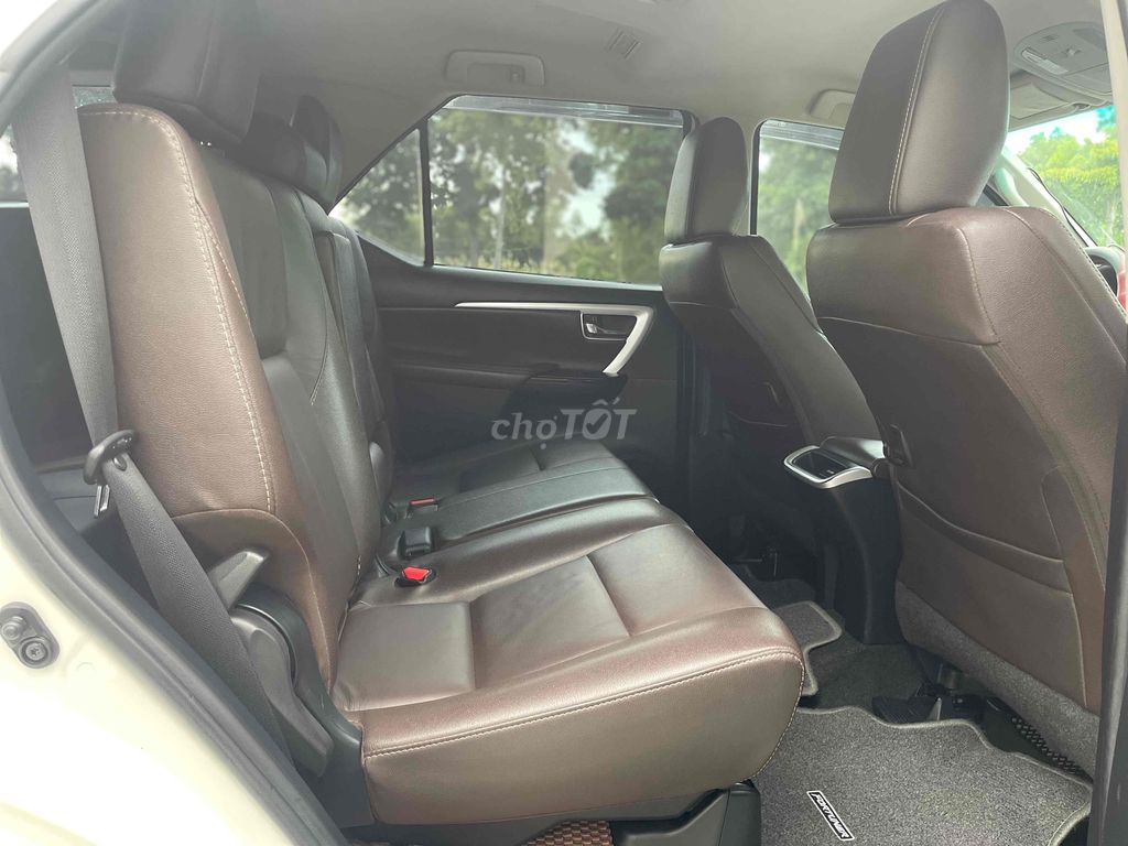 FORTUNER 2.8V 4x4 AT FULL DẦU 2018 XE NHẬP. Mua bán Ô tô tại Quận 7 Tp Hồ Chí Minh được đăng bởi Nguyễn Hữu Cành  hình 7