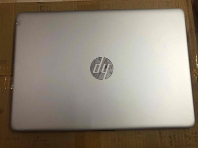 Cần bán Laptop HP 348 G7