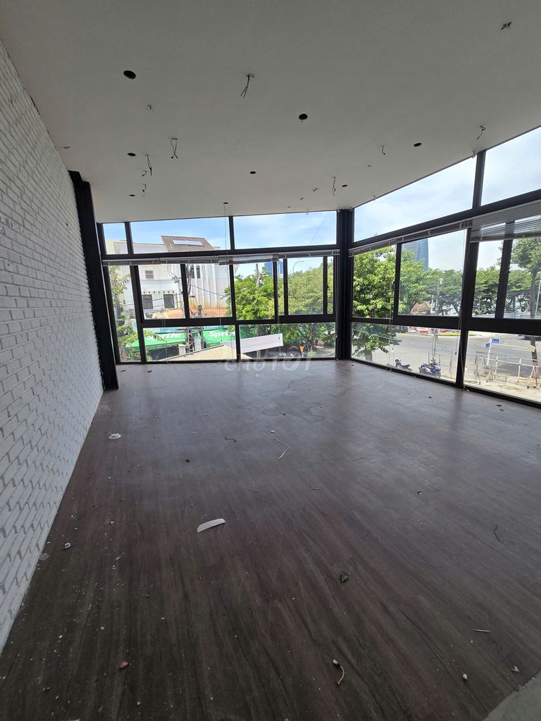 Аренда · 3 комн. · 456 м² · Quận Sơn Trà, ул. Đường Trần Hưng Đạo