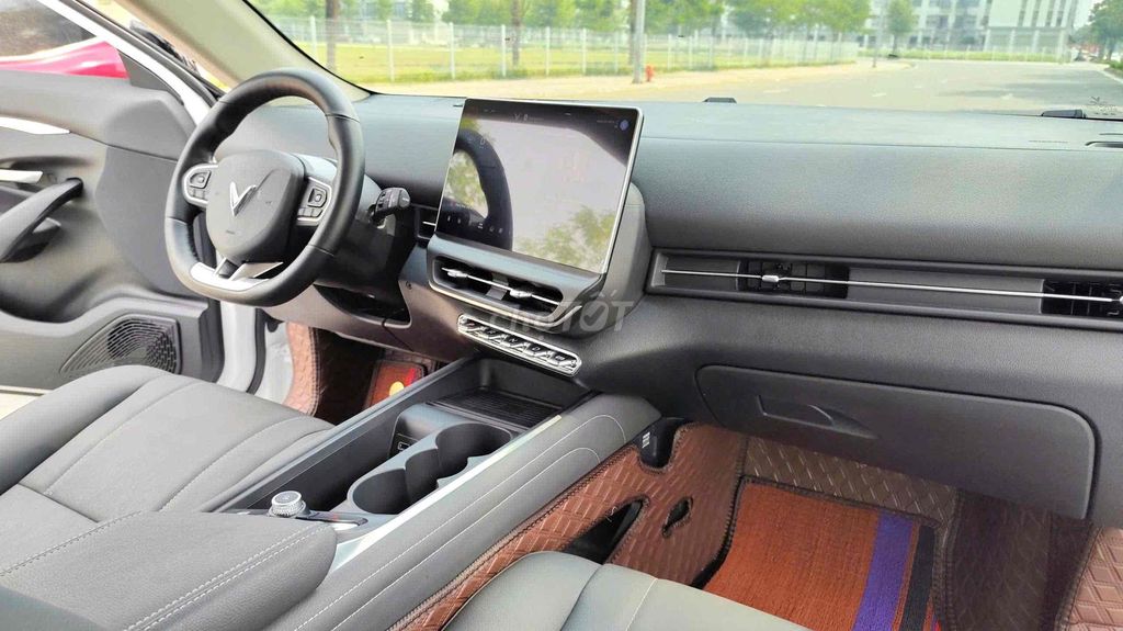 VinFast VF7 2025 eco - 6000 km. Mua bán Ô tô tại Quận Thanh Xuân Hà Nội được đăng bởi Cường trần hình 11