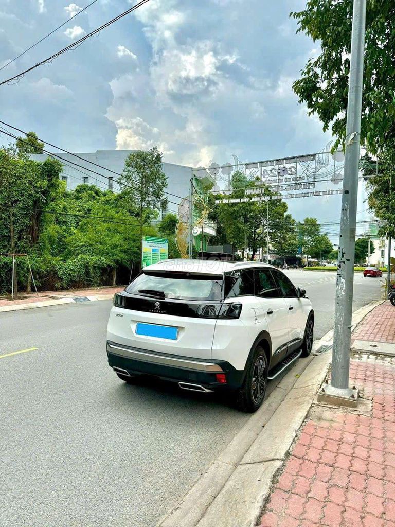 Ông anh cần bán: 
Peugeot 3008. 1.6| 2023 đi 3van. Mua bán Ô tô tại Thành phố Thủ Dầu Một Bình Dương được đăng bởi DUC MINH hình 2