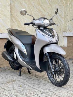 Honda SH Mode ABS Smartkey Xám đen 9chủ sang tên. Mua bán Xe máy tại Quận 12 Tp Hồ Chí Minh được đăng bởi CHXM Phương Nam Chuyên Bán Xe Trả Góp Bao Nợ Xấu