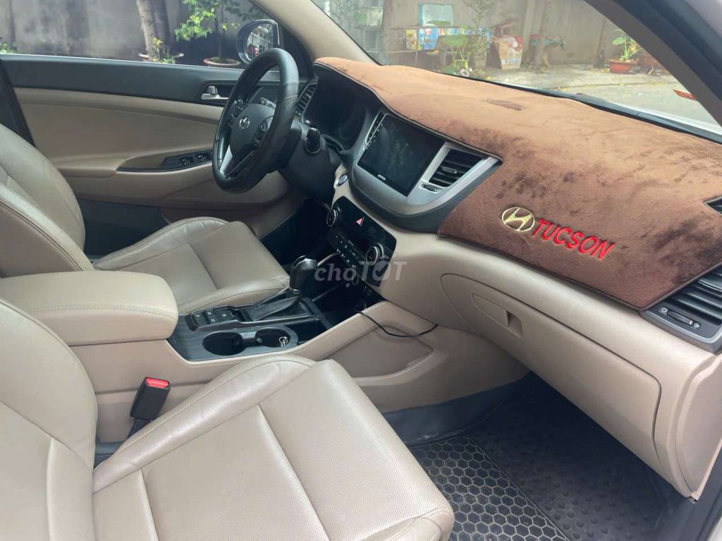 Hyundai Tucson 2018 Cao cấp. Mua bán Ô tô tại Quận Gò Vấp Tp Hồ Chí Minh được đăng bởi Truong hình 4