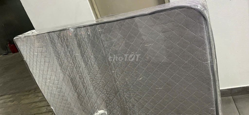 Thanh lý giường gấp đệm lò xo 20cm Poliva. Mua bán Giường, chăn ga gối nệm tại Quận 1 Tp Hồ Chí Minh được đăng bởi Oanh Nguyen hình 1