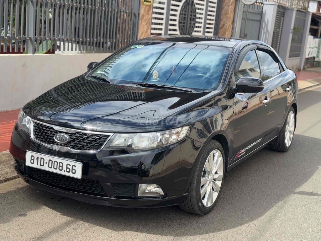 Kia Forte 2011 SX 1.6 MT - 12600 km