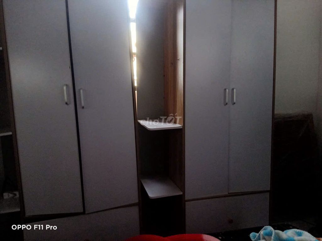 Tủ quần áo gỗ Trắng Nâu. Mua bán Tủ, kệ gia đình tại Quận Hoàng Mai Hà Nội được đăng bởi lisa nguyễn hình 1