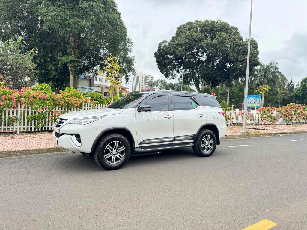 Toyota Fortuner 2020 2.4G 4x2 AT - 93000 km. Mua bán Ô tô tại Thành phố Buôn Ma Thuột Đắk Lắk được đăng bởi AUTO  THẮNG TOÀN PHÁT  hình 2