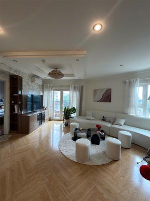 Cho thuê căn hộ chung cư Khải Hoàn, Quận 11, 120m2, 3PN, 15tr