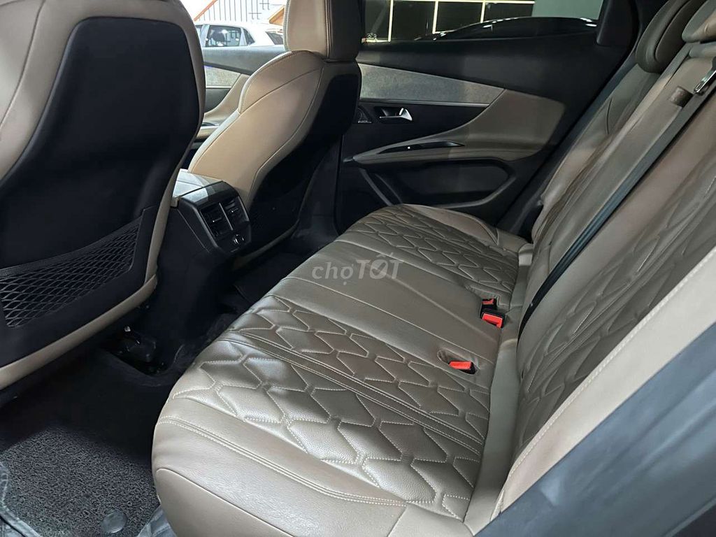 Peugeot 3008 2022 GT Line 1.6Turbo,màu xám,48000km. Mua bán Ô tô tại Quận Bình Tân Tp Hồ Chí Minh được đăng bởi Son Do hình 14