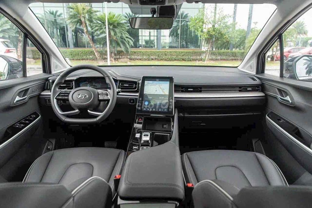 Hyundai Custin 7 chỗ đủ màu, phiên bản giao ngay. Mua bán Ô tô tại Thành phố Thủ Đức Tp Hồ Chí Minh được đăng bởi Đại Lý Hyundai Sài Gòn hình 8