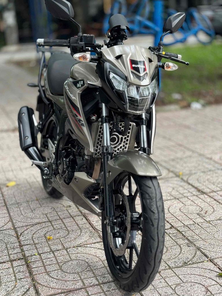 Suzuki Bandit 150 2021 Серый 35000 км Номер Сайгон 9 владельцев