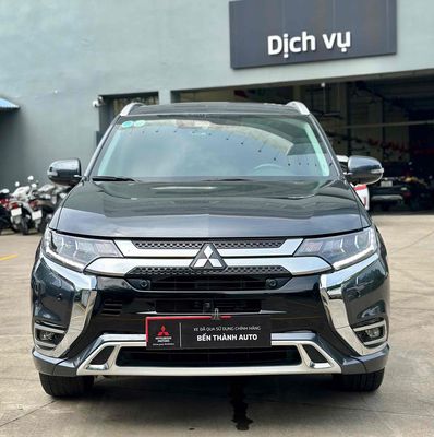 OUTLANDER PREMIUM 2023 ĐI 30.000KM - TRẢ GÓP BANK. Mua bán Ô tô tại Quận 10 Tp Hồ Chí Minh được đăng bởi Nam Huỳnh