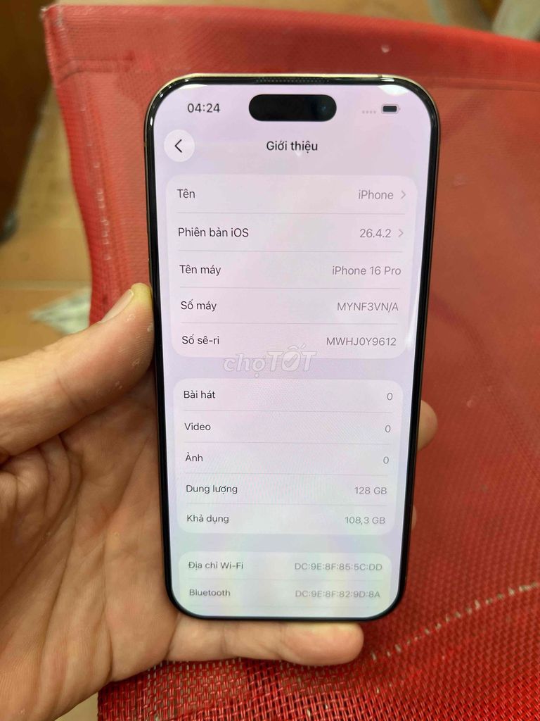 iPhone 16 Pro 128GB Vàng VNA. Mua bán Điện thoại tại Quận Hai Bà Trưng Hà Nội được đăng bởi Quốc Bảo hình 1