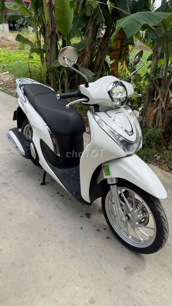 Honda SH Mode 2022 Trắng