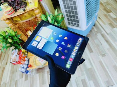 iPad Gen 9 64G gray 99% Wifi nguyên zin có Trả Góp